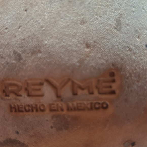 Black Leather Cowboy Boots with Embroidered Design - Picture 13 of 15